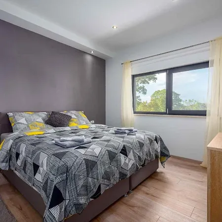 Ferienhaus In Mali Vareski/istrien 37975 Mali Vareški
